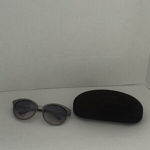Tom‎ Ford Emma TF 461 59B Grey Sunglasses With Case.